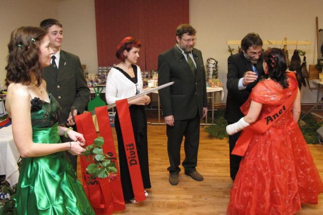 Ples_4_C_CLA_Trutnov_5_2_2011 (31)